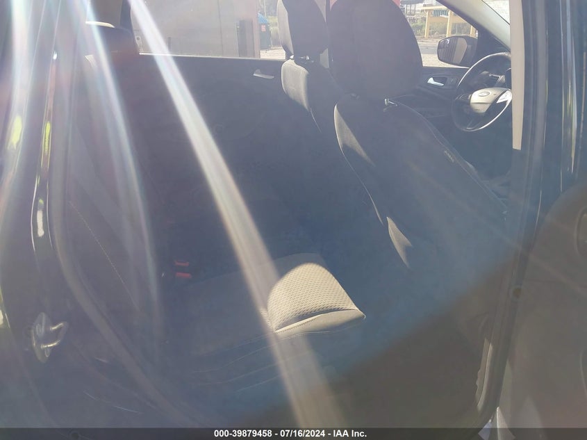 2017 Ford Escape Se VIN: 1FMCU0GD3HUD78100 Lot: 39879458