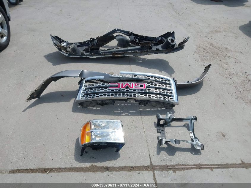 2013 GMC Sierra 2500Hd Denali VIN: 1GT125E85DF214043 Lot: 39879631