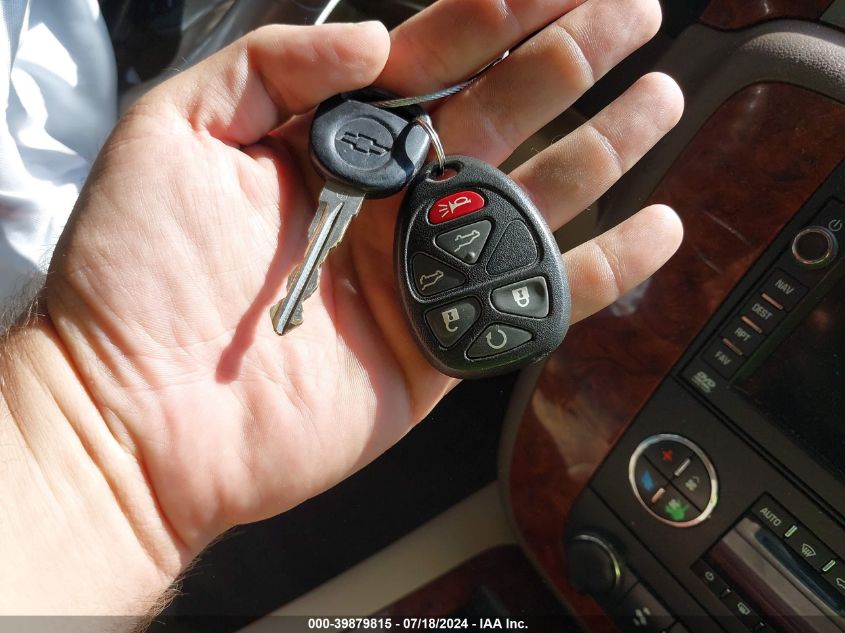 2011 Chevrolet Tahoe Ltz VIN: 1GNSKCE06BR180720 Lot: 39879815