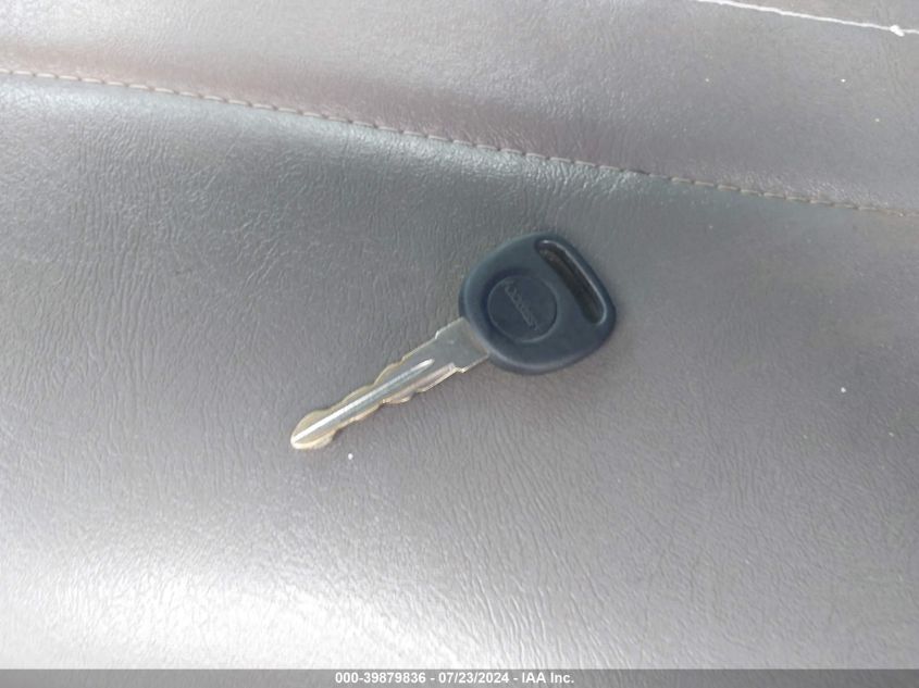 2002 Chevrolet Astro VIN: 1GCDM19X22B134575 Lot: 39879836