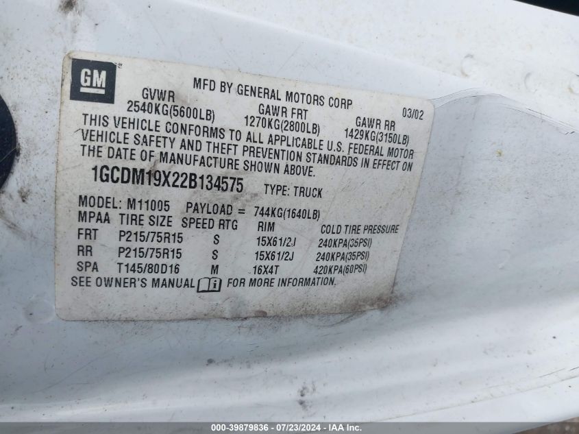 2002 Chevrolet Astro VIN: 1GCDM19X22B134575 Lot: 39879836