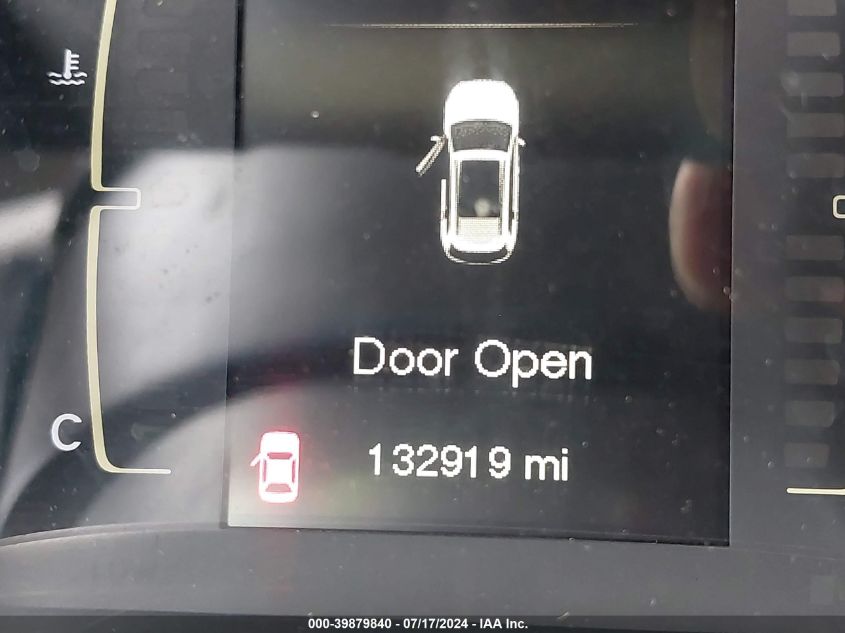 2014 Jeep Cherokee Latitude VIN: 1C4PJLCB5EW288645 Lot: 39879840