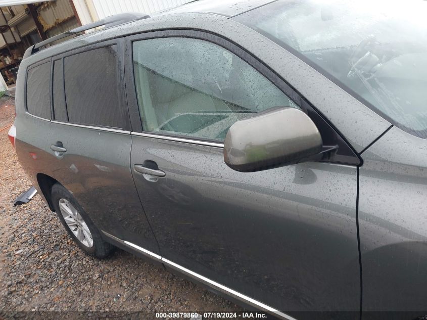 2013 Toyota Highlander Se V6 VIN: 5TDBK3EH9DS242937 Lot: 39879860