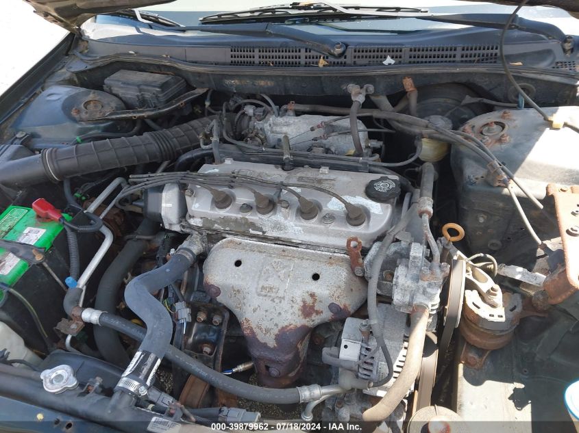 2000 Honda Accord 2.3 Lx VIN: 1HGCG5647YA135581 Lot: 39879962