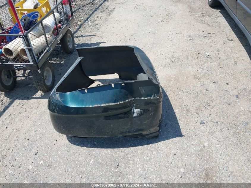 2000 Honda Accord 2.3 Lx VIN: 1HGCG5647YA135581 Lot: 39879962