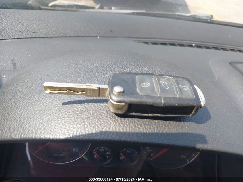 2008 Volkswagen Jetta Se/Sel VIN: 3VWRM71K78M015833 Lot: 39880124