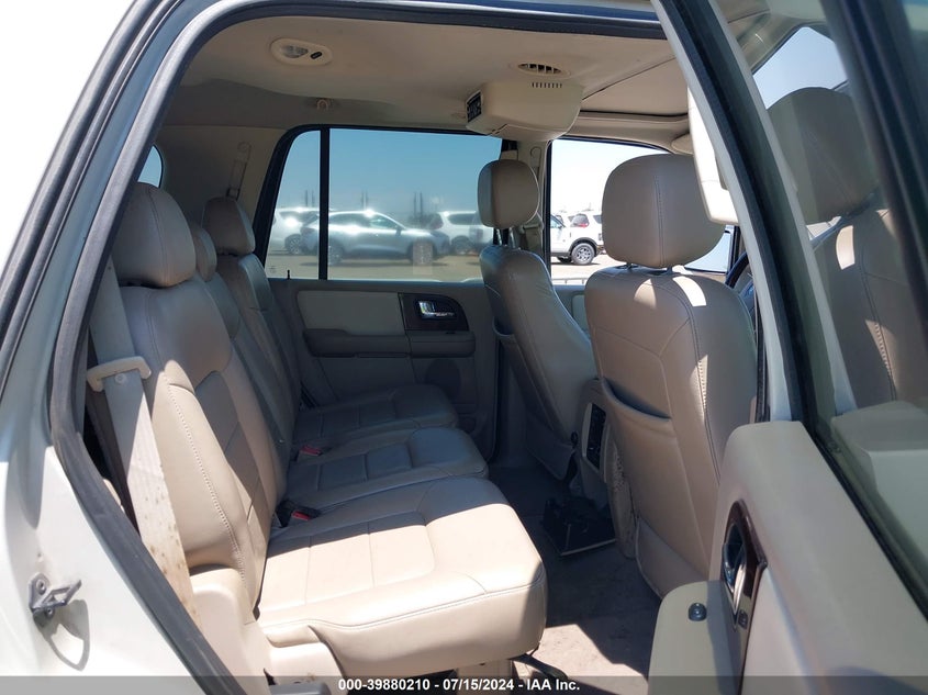 2006 Ford Expedition Limited VIN: 1FMFU20596LA86966 Lot: 39880210