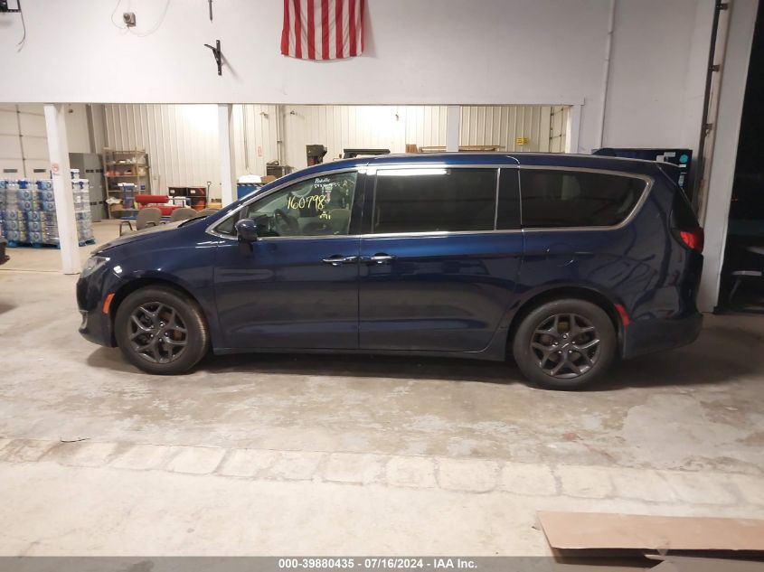 2018 Chrysler Pacifica Touring Plus VIN: 2C4RC1FG9JR126065 Lot: 39880435