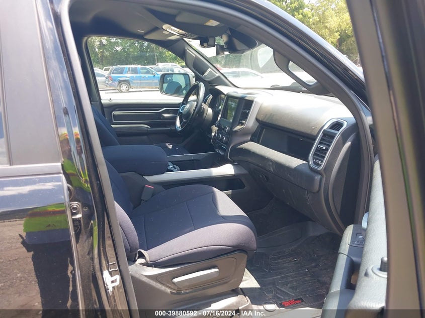 2021 RAM 1500 3.0L V-6 DI, DOHC, T(VIN: 1C6SRFMM1MN611606