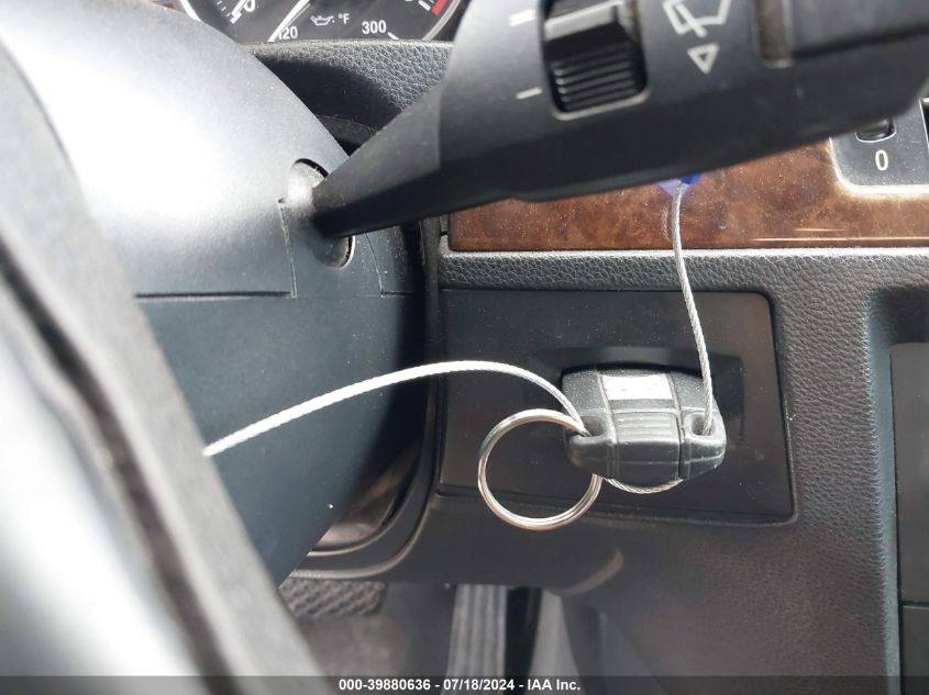 2007 BMW 328I VIN: WBAWB33597PV74107 Lot: 39880636