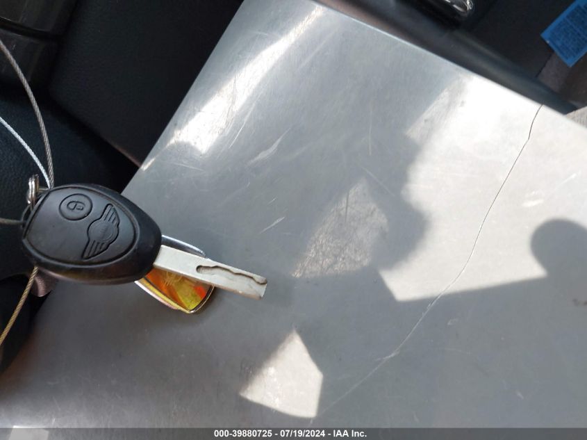 2004 Mini Cooper VIN: WMWRC33484TC54848 Lot: 39880725