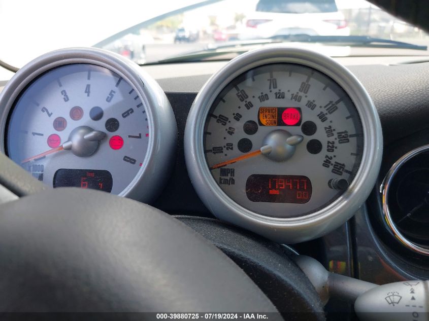 2004 Mini Cooper VIN: WMWRC33484TC54848 Lot: 39880725