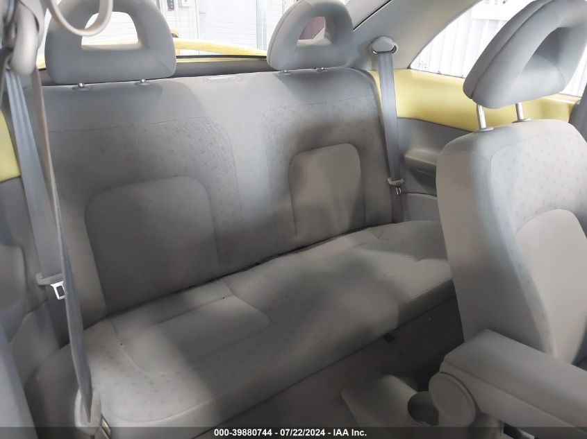 2000 Volkswagen New Beetle Gls VIN: 3VWCC21C6YM483976 Lot: 39880744