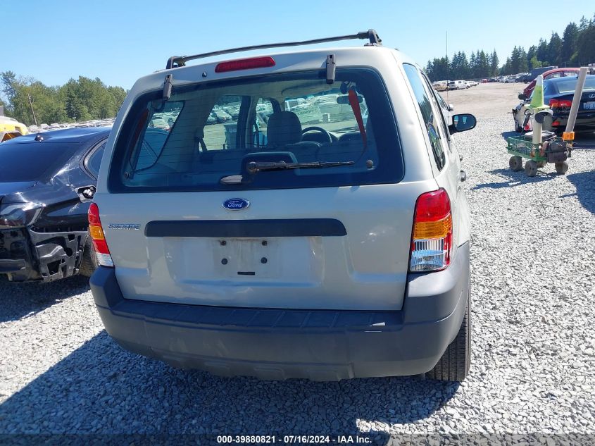2005 Ford Escape Xls VIN: 1FMCU92ZX5KA27425 Lot: 39880821