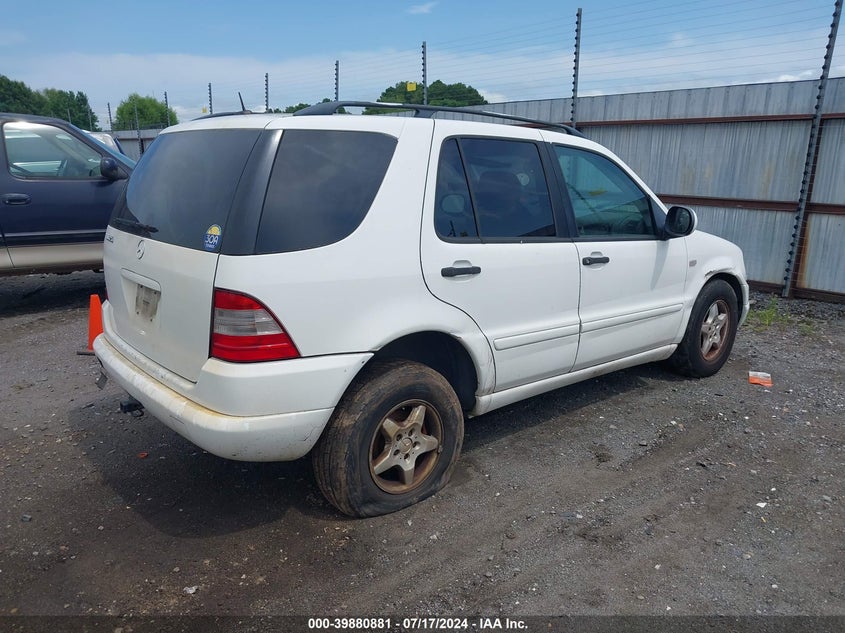 2001 Mercedes-Benz Ml 320 VIN: 4JGAB54E11A245463 Lot: 39880881