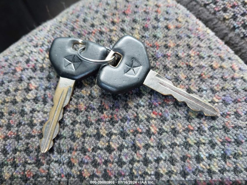 2000 Dodge Ram 1500 St VIN: 1B7HC13Y6YJ169477 Lot: 39880903