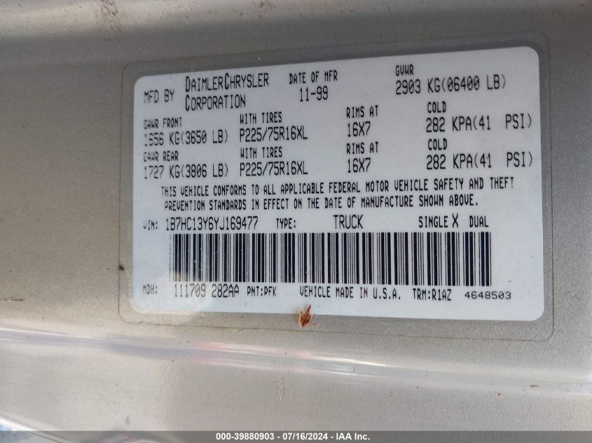2000 Dodge Ram 1500 St VIN: 1B7HC13Y6YJ169477 Lot: 39880903