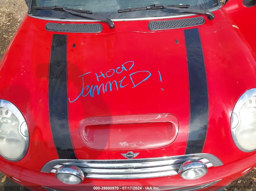 2005 Mini Cooper S VIN: WMWRH33505TF85306 Lot: 39880970