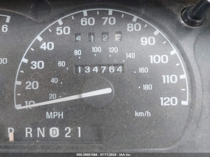 2000 Ford Explorer Xlt VIN: 1FMZU73E6YZB21372 Lot: 39881566