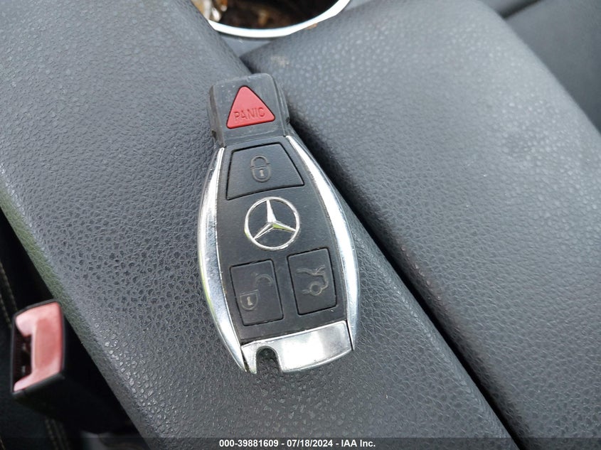 2014 Mercedes-Benz C 250 VIN: WDDGJ4HB3EG184203 Lot: 39881609