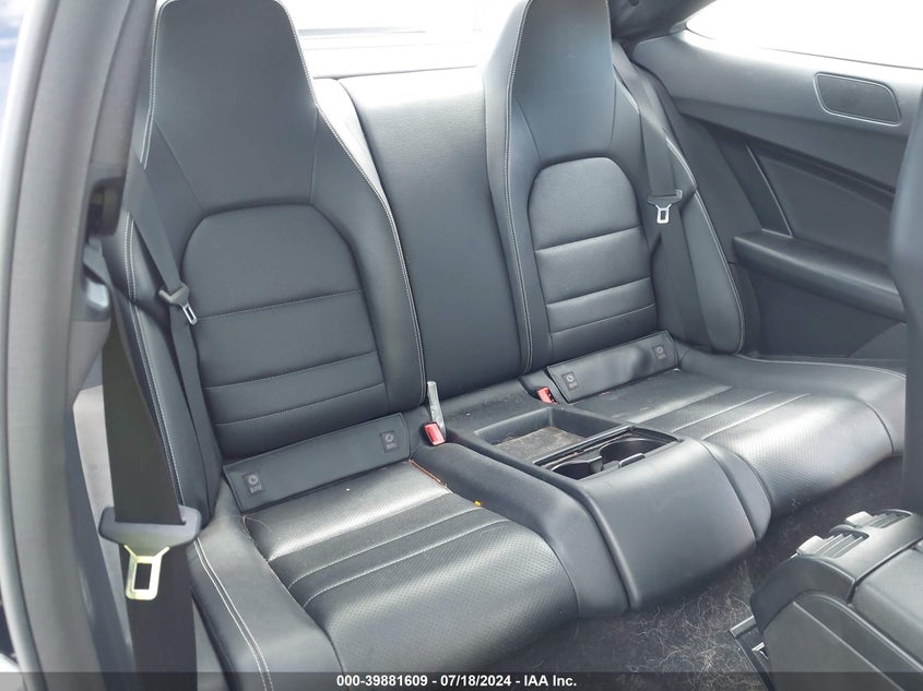2014 Mercedes-Benz C 250 VIN: WDDGJ4HB3EG184203 Lot: 39881609