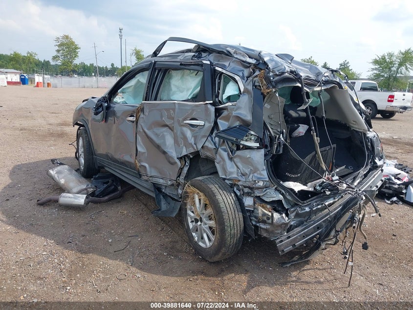 VIN KNMAT2MT1JP577186 2018 NISSAN ROGUE SV