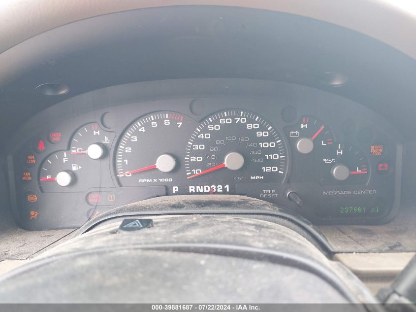 2005 Ford Explorer Xlt/Xlt Sport VIN: 1FMZU73E55UA10935 Lot: 39881687