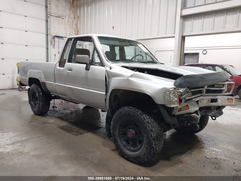 1987 Toyota Pickup Xtracab Rn67 Sr5 VIN: JT4RN67S5H5082678 Lot: 39881688