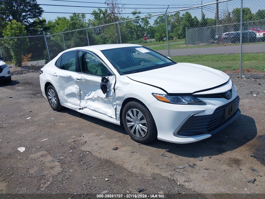 2024 TOYOTA CAMRY HYBRID  (VIN: 4T1C31AK4RU074873)