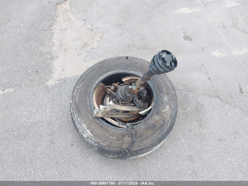 2005 Ford Explorer Xls/Xls Sport VIN: 1FMZU62K45UA27176 Lot: 39881768