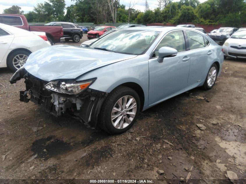 JTHBW1GG5D2009088 | 2013 LEXUS ES 300H