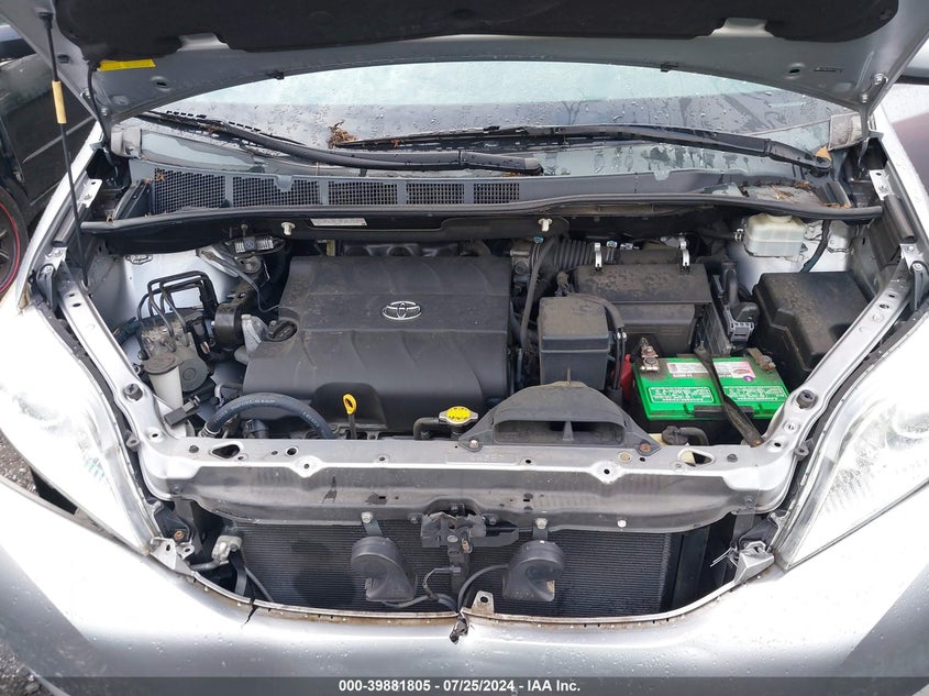 2012 Toyota Sienna Le V6 8 Passenger VIN: 5TDKK3DCXCS177827 Lot: 39881805