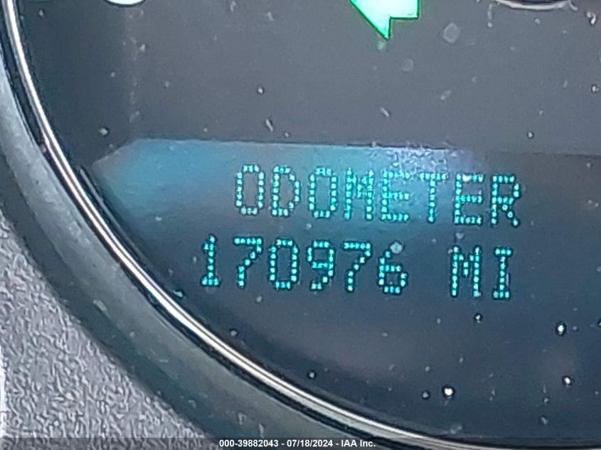 2010 Chevrolet Suburban 1500 Ltz VIN: 1GNUKKE39AR166385 Lot: 39882043