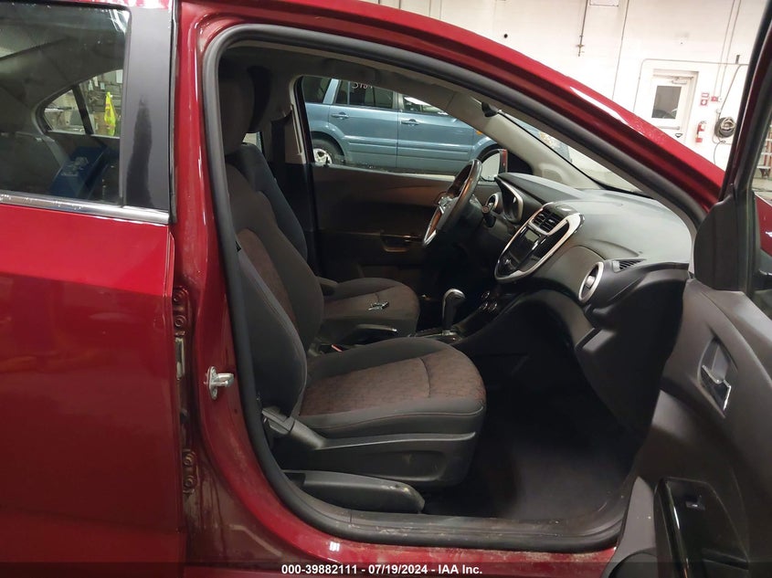 2019 CHEVROLET SONIC LT AUTO - 1G1JD5SB4K4131392