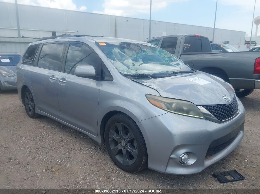 5TDXK3DC9FS580840 2015 TOYOTA SIENNA - Image 1