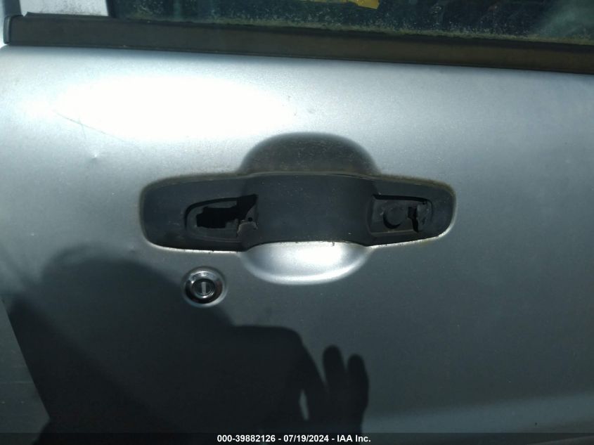 2001 Chevrolet Tracker Zr2 VIN: 2CNBJ78C616922323 Lot: 39882126