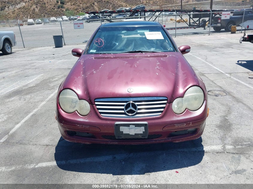 2002 Mercedes-Benz C 230 VIN: WDBRN47J42A237794 Lot: 39882179