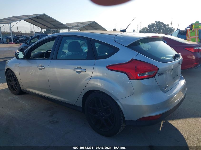 2016 Ford Focus Se VIN: 1FADP3K28GL295330 Lot: 39882231