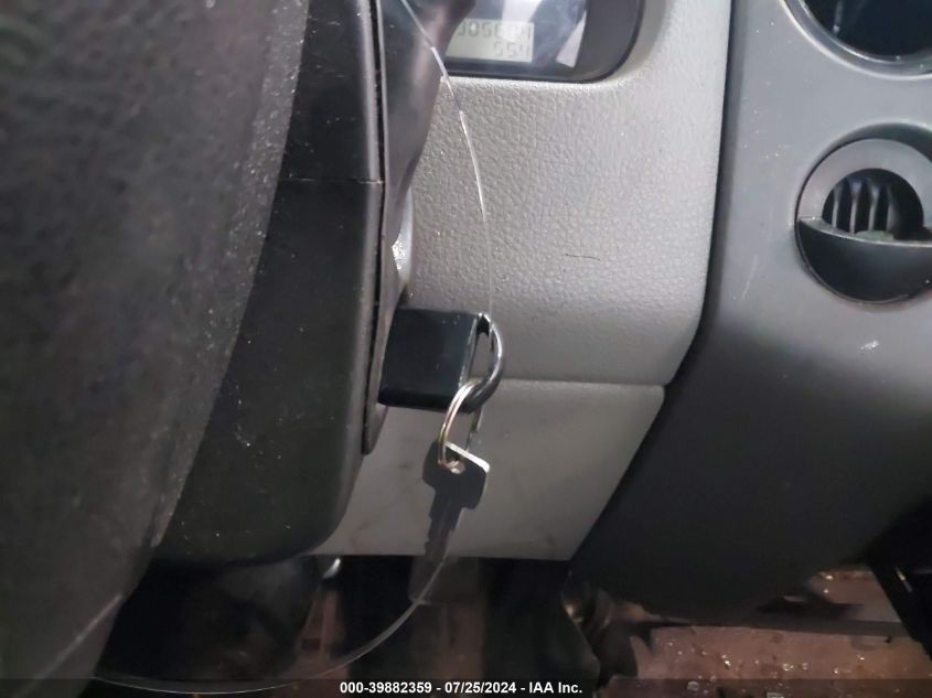 2007 Ford F-150 Stx/Xl/Xlt VIN: 1FTRF12217NA24914 Lot: 39882359