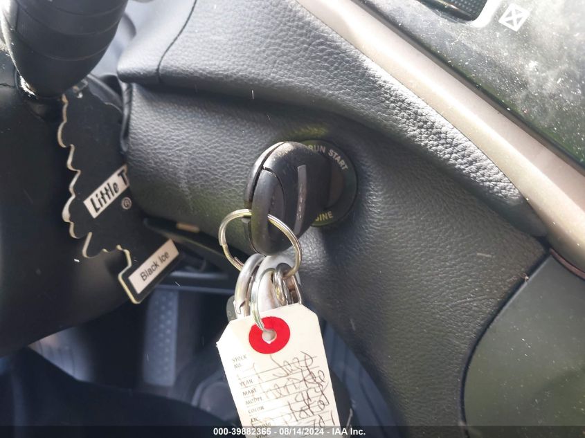 2017 Jeep Cherokee Sport VIN: 1C4PJLABXHW535701 Lot: 39882365