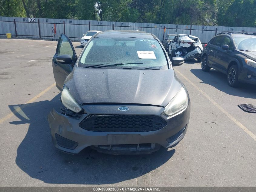 2016 Ford Focus Se VIN: 1FADP3K2XGL290193 Lot: 39882368