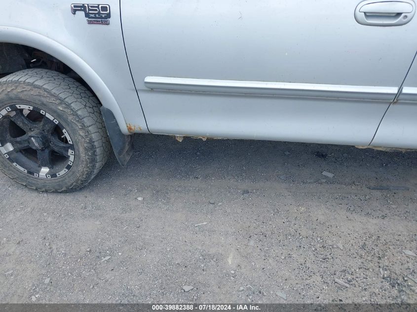 2002 Ford F-150 Lariat/Xl/Xlt VIN: 2FTRX18W52CB01256 Lot: 39882388