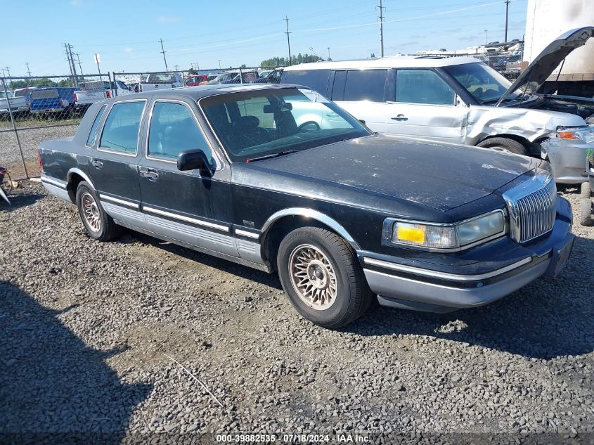 1996 Lincoln Town Car Sgn/Dmnd Anv/Cypress/Jn VIN: 1LNLM82W6TY649000 Lot: 39882535