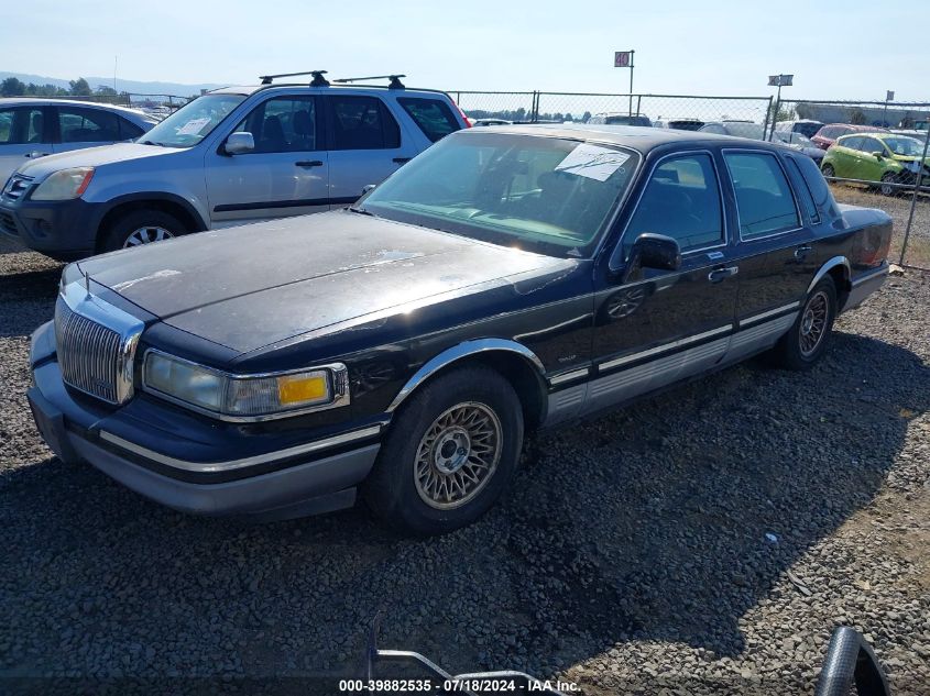 1996 Lincoln Town Car Sgn/Dmnd Anv/Cypress/Jn VIN: 1LNLM82W6TY649000 Lot: 39882535