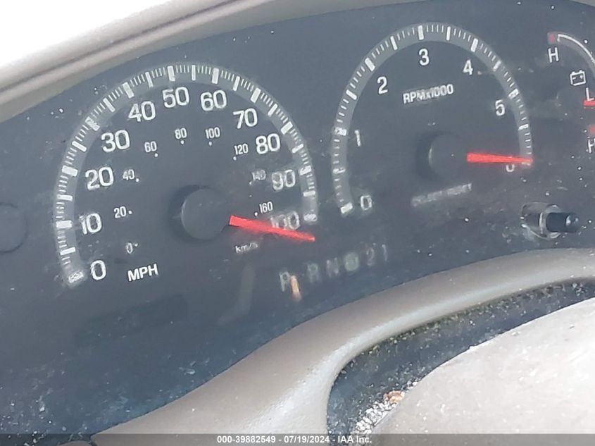 2000 Ford F-150 Lariat/Work Series/Xl/Xlt VIN: 1FTRX17W2YNC17695 Lot: 39882549