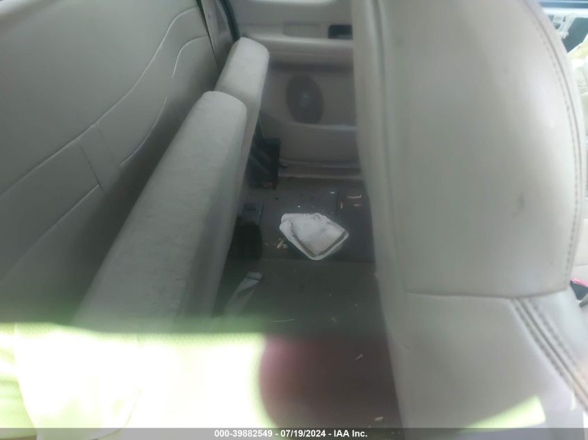 2000 Ford F-150 Lariat/Work Series/Xl/Xlt VIN: 1FTRX17W2YNC17695 Lot: 39882549