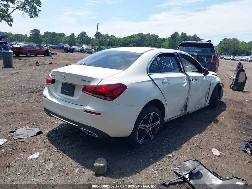 2021 Mercedes-Benz A 220 4Matic VIN: W1K3G4FB7MJ290428 Lot: 39882573