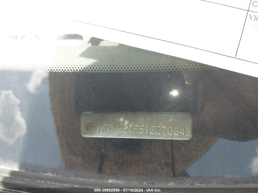 2001 Ford F-250 Lariat/Xl/Xlt VIN: 1FTNW21F51ED70643 Lot: 39882590