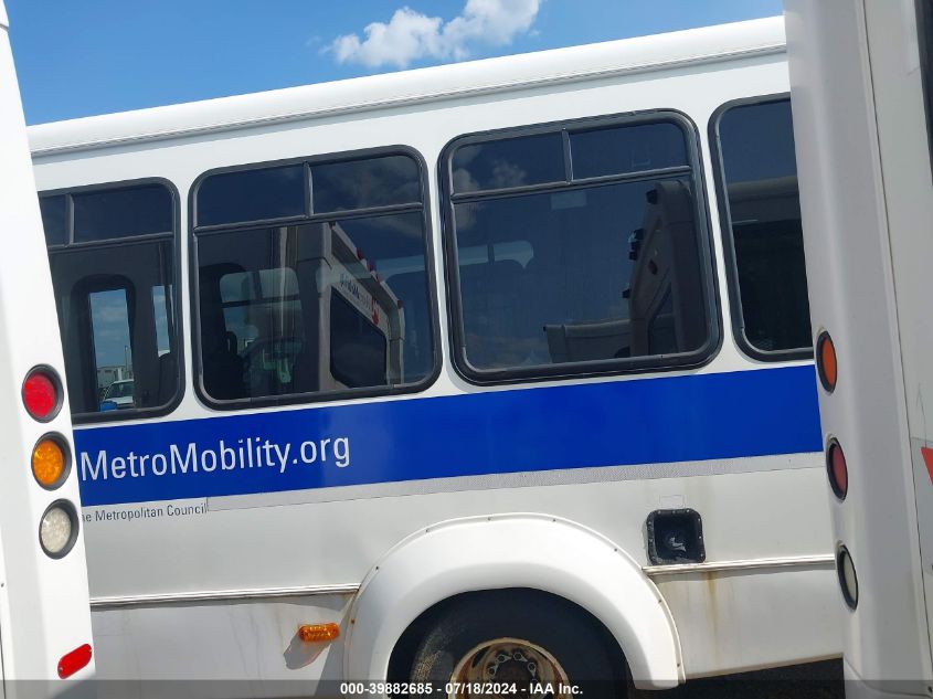 2015 Ford Econoline E450 Super Duty Cutwy Van VIN: 1FDEE4FL2FDA25480 Lot: 39882685