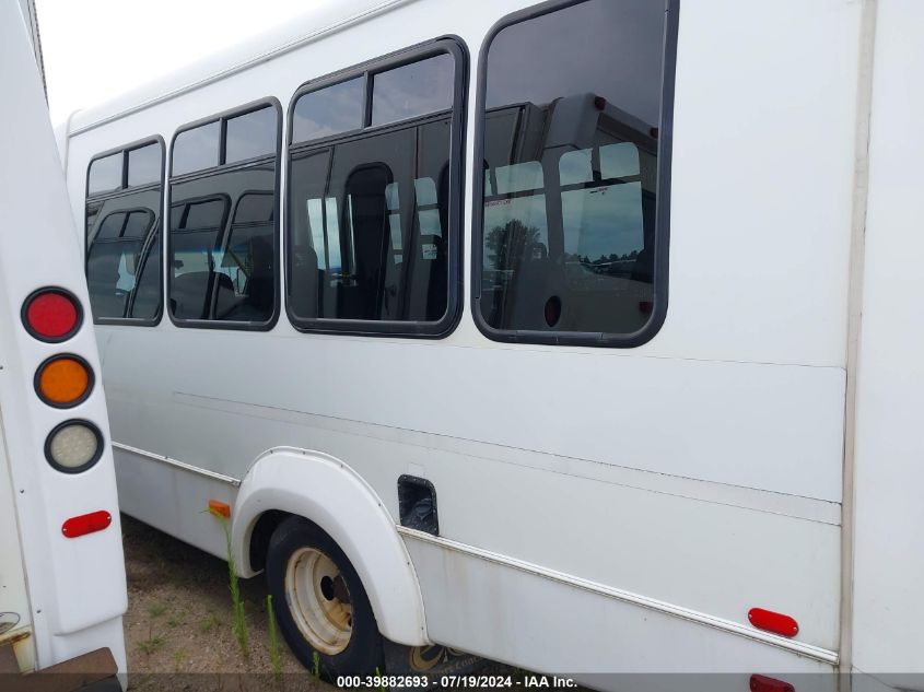 2015 Ford Econoline E450 Super Duty Cutwy Van VIN: 1FDEE4FL4FDA25481 Lot: 39882693